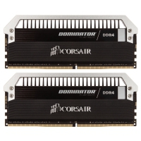Corsair Dominator Platinum DDR4 PC4-28800, 3.600 MHz, C18 - Kit 8GB (2x 4Gb)