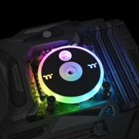 Thermaltake Pacific W5 Plus RGB CPU Cooler