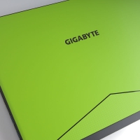 Gigabyte Aero, 14 Pollici Gaming Notebook - Nero/Verde