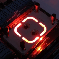 XSPC Raystorm PRO RGB CPU Cooler per AMD AM4 - Bianco