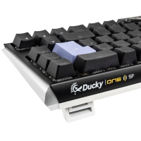 Ducky One 3 Classic, SF 65%, Cherry Silent Red, RGB, Nero - Layout ITA
