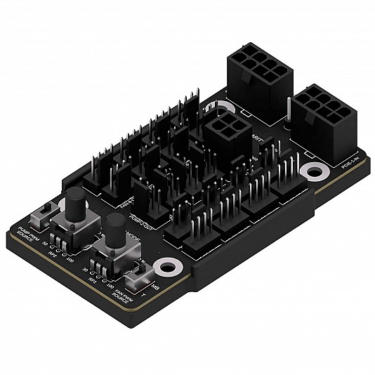 Singularity Computers Mega-Node, Hub per ventole PWM e Pompa Singularity Computers Mega-Node, Hub per ventole PWM e Pompa
